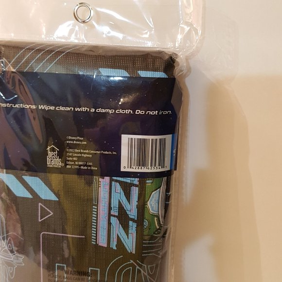 Tablecloth 52 x 70 Disney Pixar Buzz LIGHTYEAR NEW - Picture 5 of 6